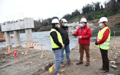 Con instalación de vigas avanza construcción de nuevo puente Ciruelos en la Ruta Los Lagos-Panguipulli