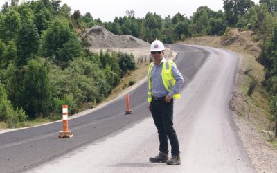 Gobierno Regional y MOP trabajan para pavimentar 380 kilómetros de rutas en cuatro años