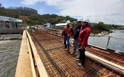 Con obras marítimas y terrestres avanza construcción de caleta para la pesca artesanal de Chaihuín, en Corral