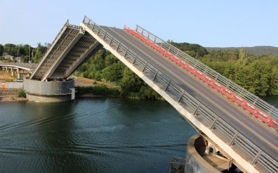 Puente Cau Cau de Valdivia abrirá este viernes sus tableros para una revisión estructural programada