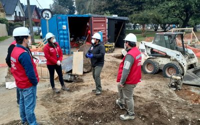 Con medidas preventivas para evitar coronavirus, avanza conservación de colector de aguas lluvias Bennet de Valdivia