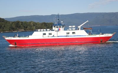 Barcaza Cullamó completó proceso de mantención y retomará sus viajes entre Niebla y Corral