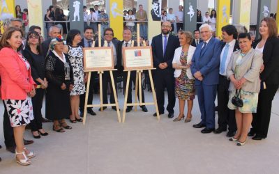 MOP y Gobierno Regional entregan llaves del nuevo Colegio de Cultura a alcaldesa de La Unión