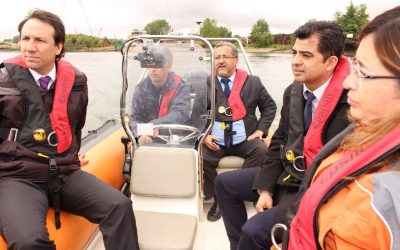 Director DGOP inspecciona sector donde se implementará barcaza para transporte provisorio entre Valdivia y zona costera