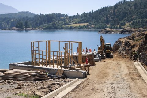 MOP inicia diseños para construcción de embarcaderos turísticos en Lago ...