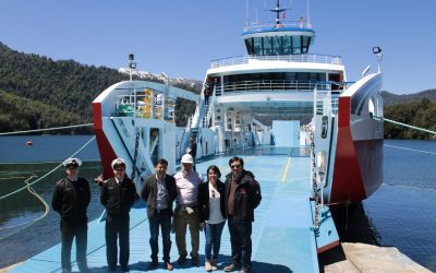 MOP traspasa barcaza Puerto Fuy al Ministerio de Transportes para que la nave inicie su marcha blanca