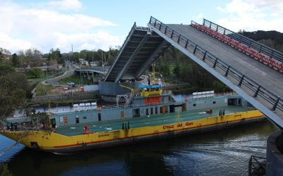 Este sábado 19 de octubre, MOP abrirá nuevamente tableros del puente Cau Cau para paso del ferry Don Jaime