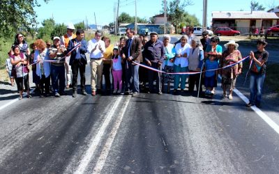 Autoridades y vecinos inauguraron asfaltado de Calle Los Girasoles y empalme con la Ruta Antilhue-Valdivia