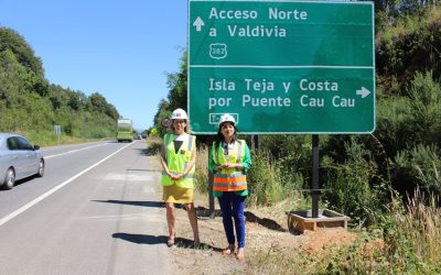 MOP instaló señalética que sugiere uso de Ruta Cabo Blanco-Las Marías y puente Cau Cau, para acceder a zona costera de Valdivia
