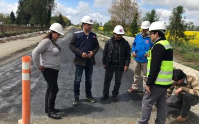 Comienzan trabajos de asfalto en Ruta Itropulli-San Pedro en la comuna de Paillaco