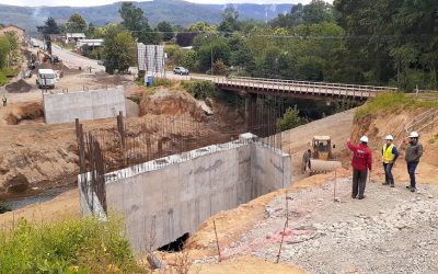 Con conformación de estribos y cepas avanza construcción de nuevo puente Collilelfu de Reumén