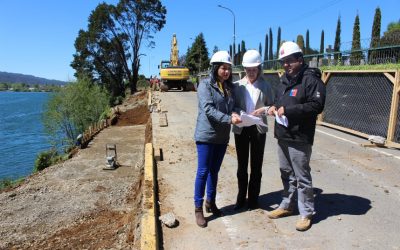 Reparación de socavón en Costanera de Valdivia requerirá corte de tránsito vehicular  entre calles General Cañas y Carlos Condell