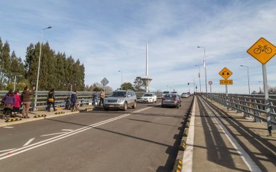 Un millón de vehículos ya han transitado por puente Cau Cau de Valdivia, en primeros nueve meses de uso provisorio