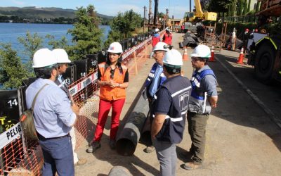 Avanza reposición de socavón en Costanera de Valdivia, y en febrero se reabre tránsito entre calles General Cañas y Carlos Condell