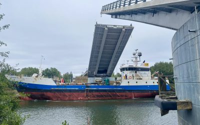 MOP mejora tiempos de apertura de puente Cau Cau con buen desempeño de nuevo sistema de levante