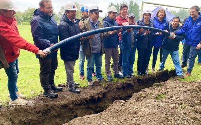 Instalaron primera tubería para mejorar sistema de agua potable rural de sector Caunahue en Futrono