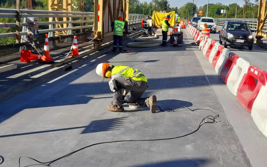 Este lunes 6 de noviembre se inicia corte tránsito total en puente Cau Cau, que se extenderá por una semana